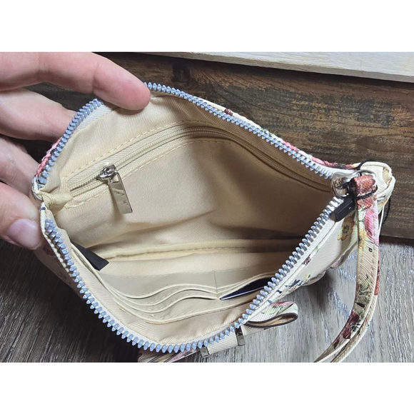 NWT Apt. 9 Floral Clutch - Picture 2 of 8